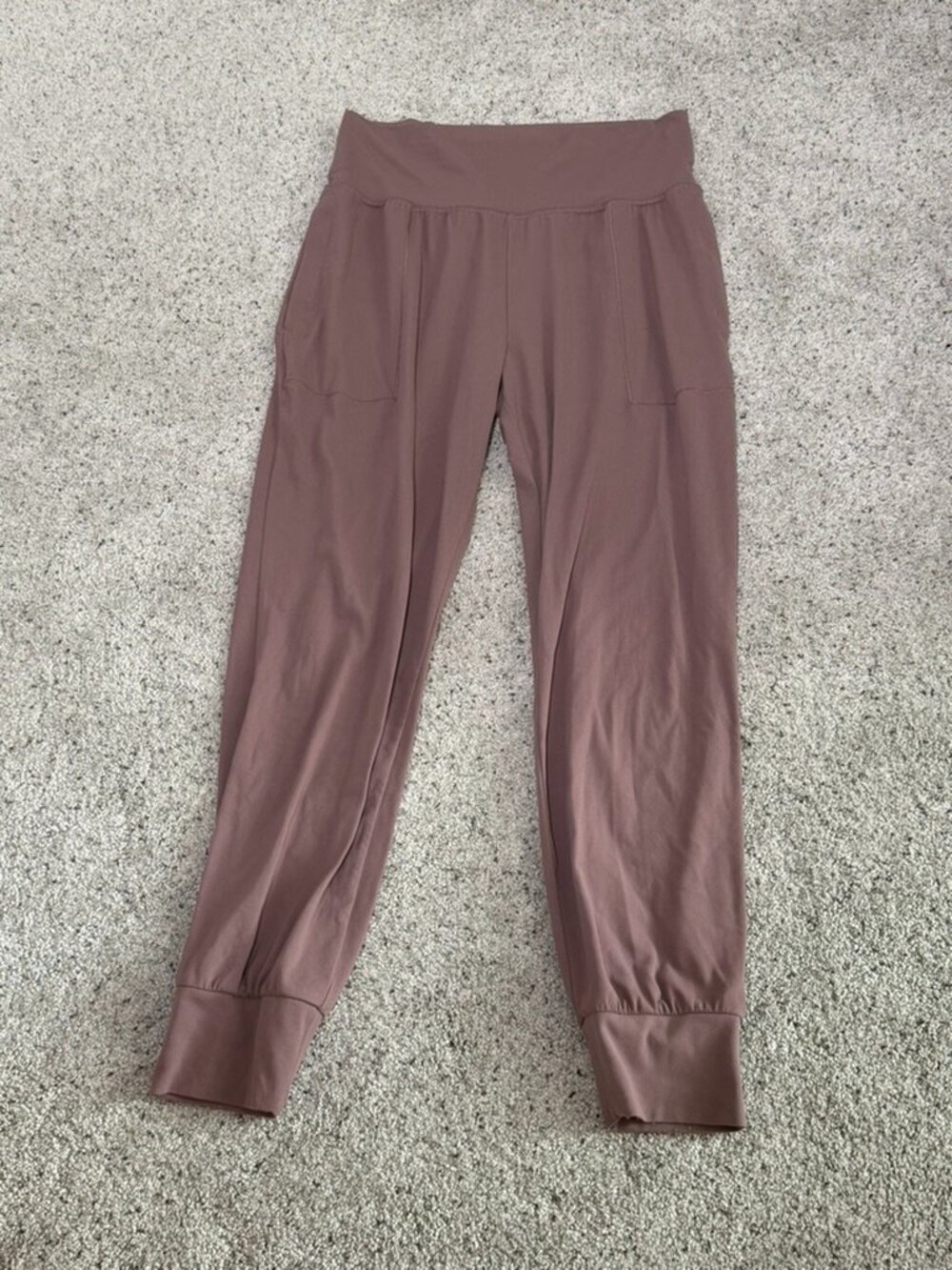 Athleta Salutation Jogger Powervita Mauve Pink Athletic Pants Size Medium